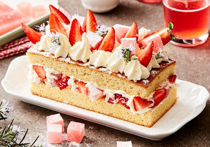 Strawberry and Turkish Delight Cream Cake Recipe