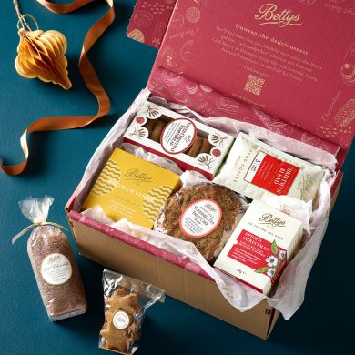 Christmas Afternoon Tea Gift Box 